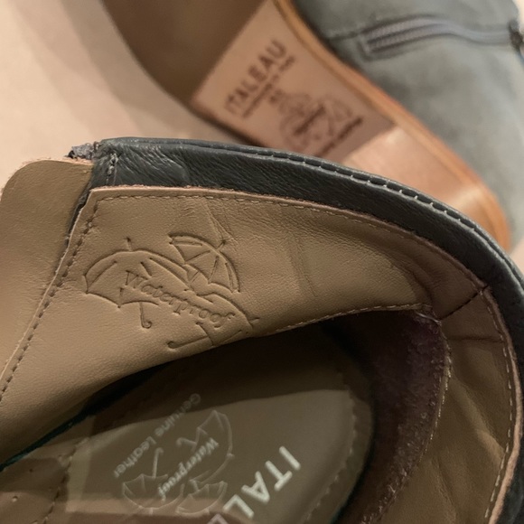 Italeau Adina Suede Ankle Booties Gray - Picture 7 of 8